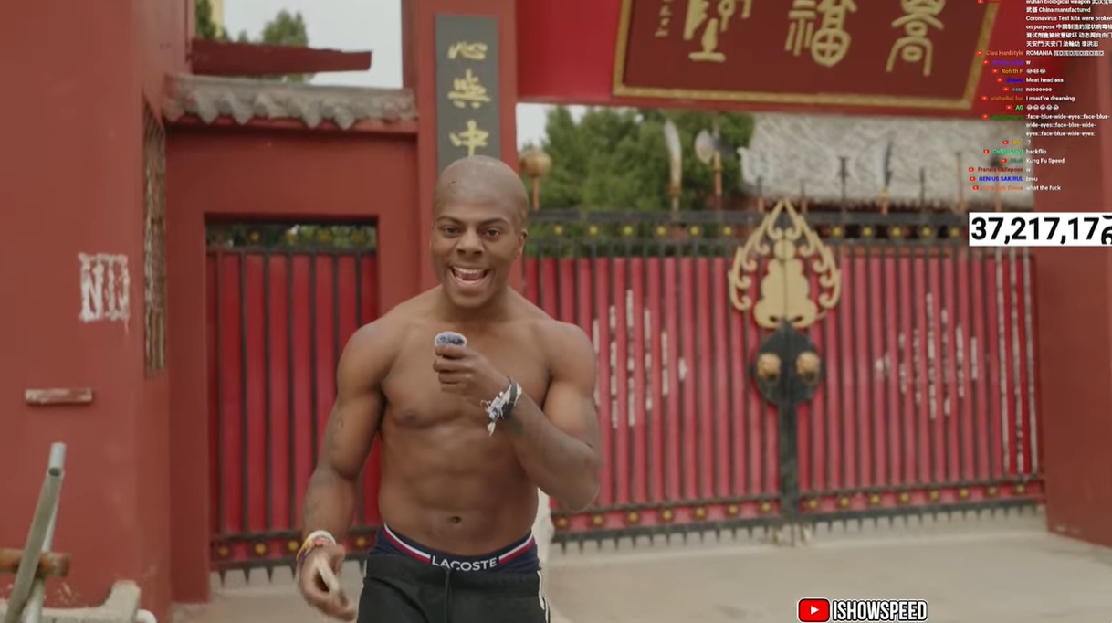 光頭造型！Speed中國行來到鄭州少林寺，上香拜佛學(xué)功夫