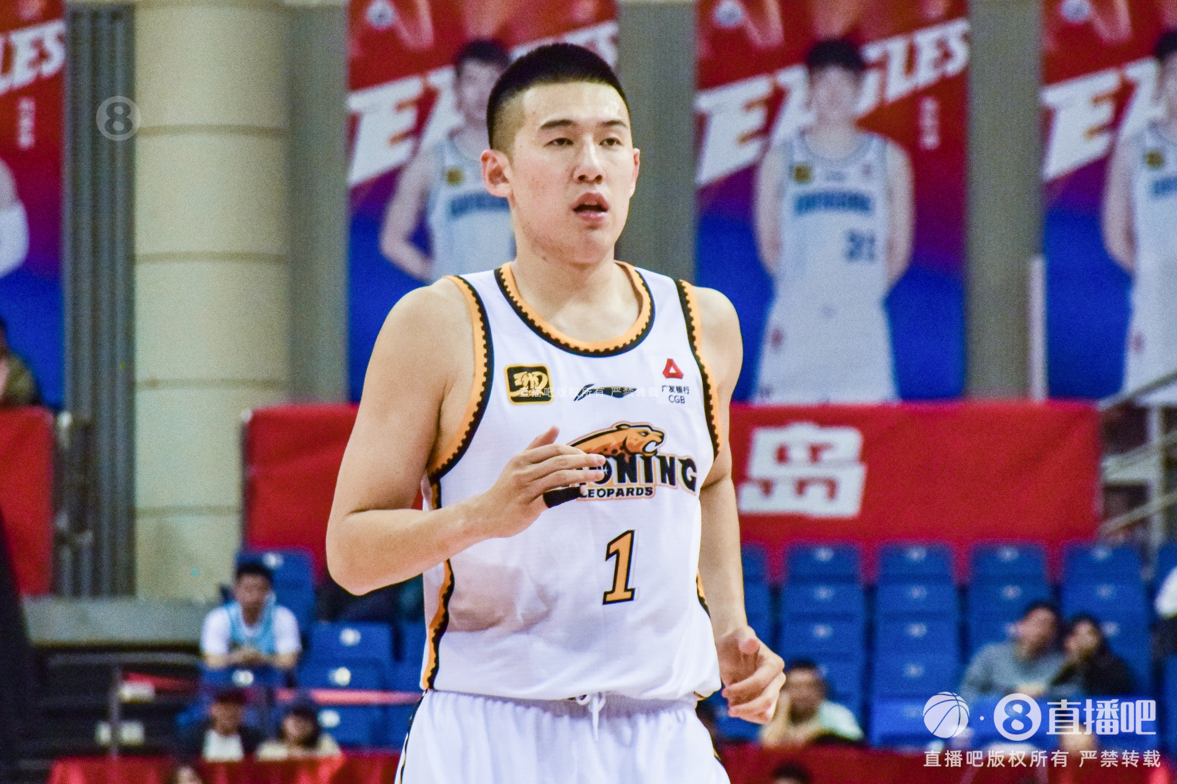 板凳匪徒！付豪替補5分鐘3中3拿到7分 正負值+15